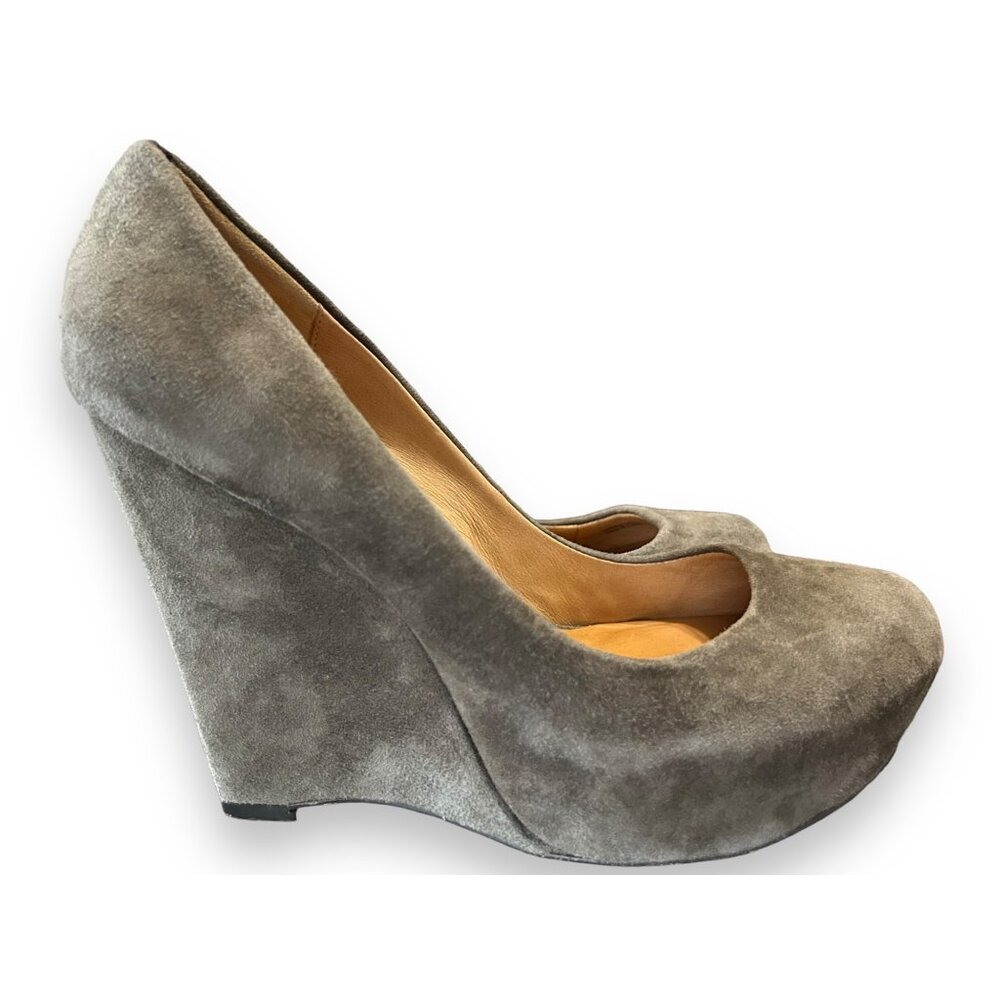 L.A.M.B. Gray Suede Wedge Pumps 8.5